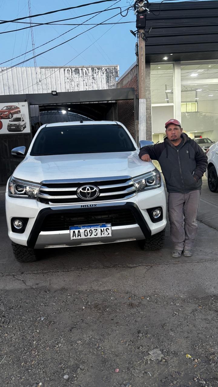 HILUX