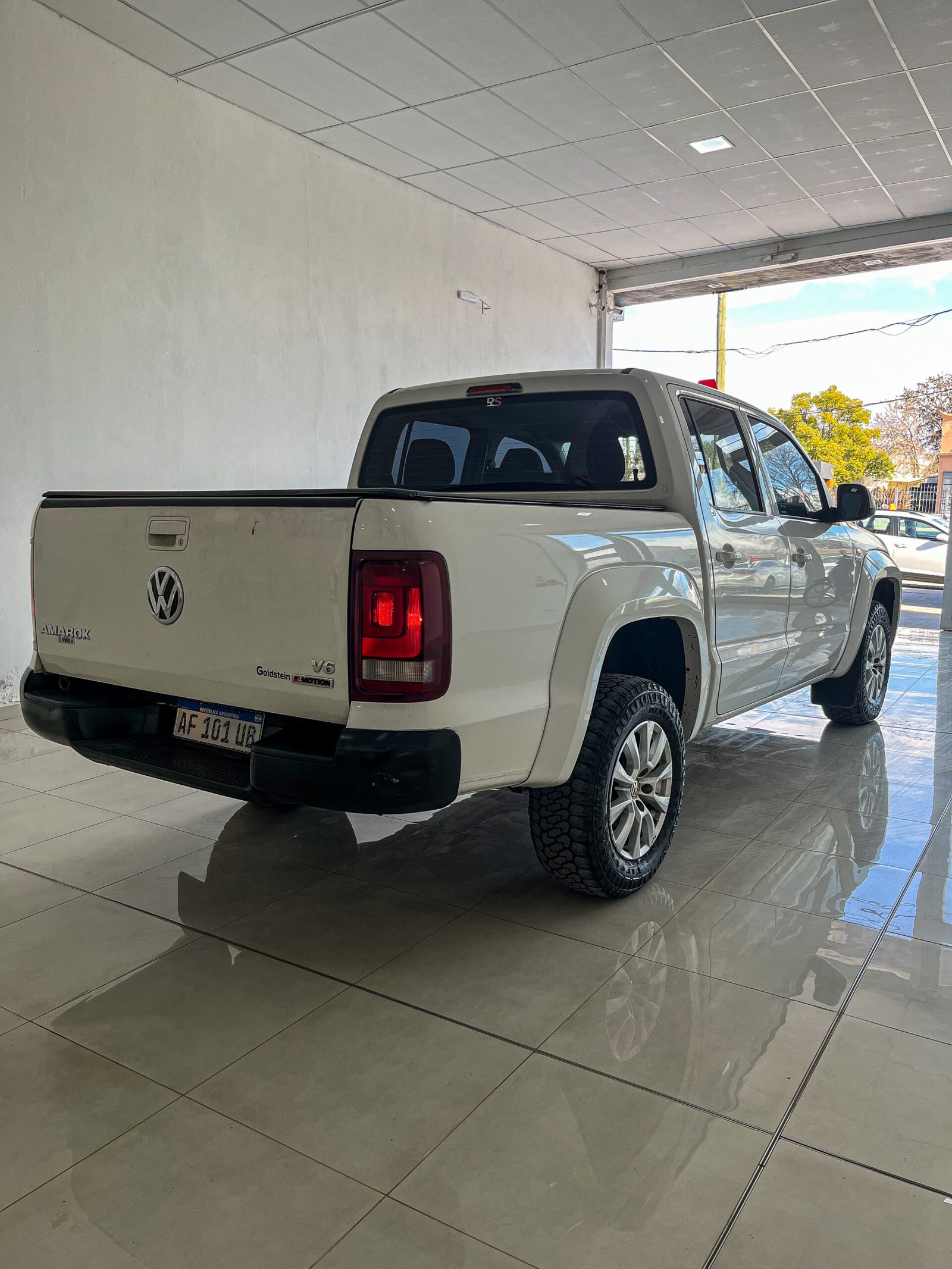 VOLKSWAGEN AMAROK