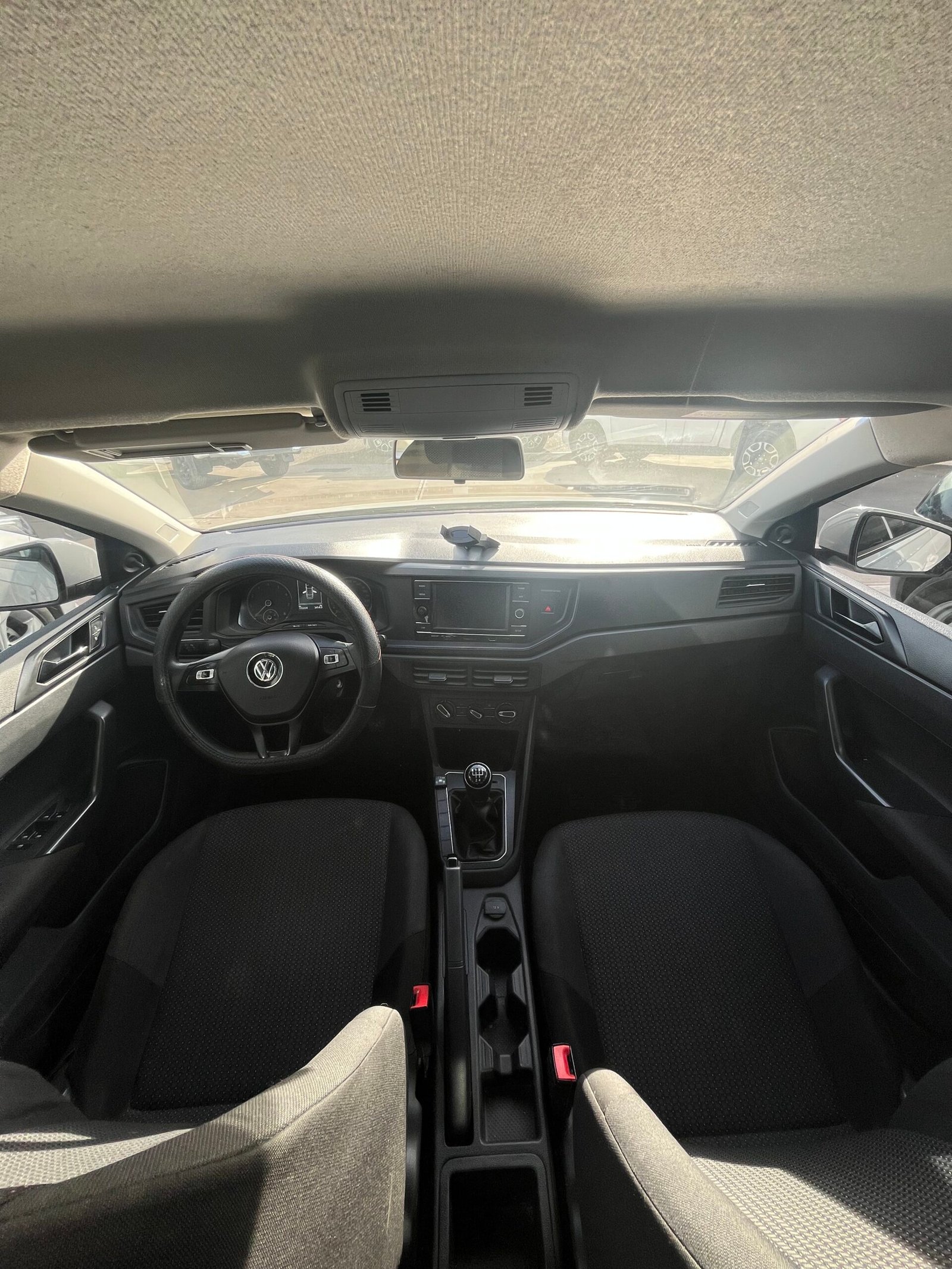 
								Volkswagen full									