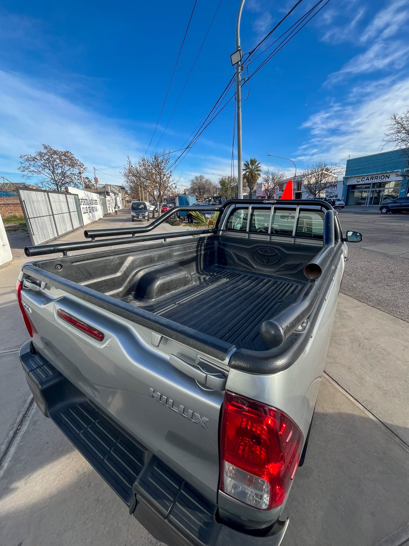 
								Toyota CS full									